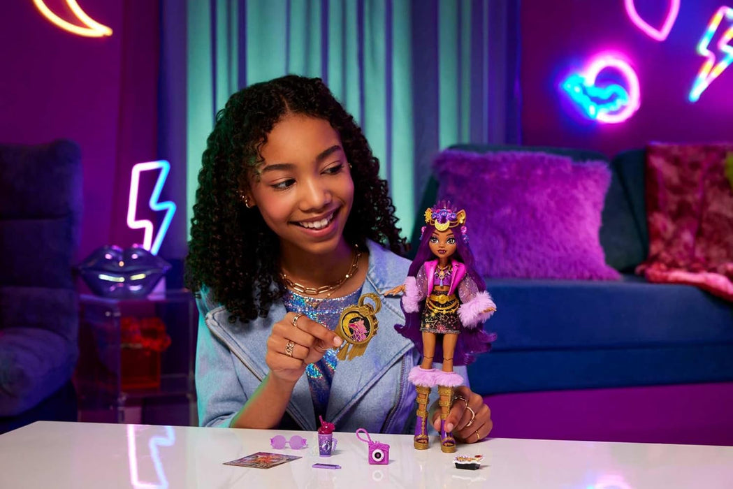 Monster Fest - Clawdeen Wolf Doll