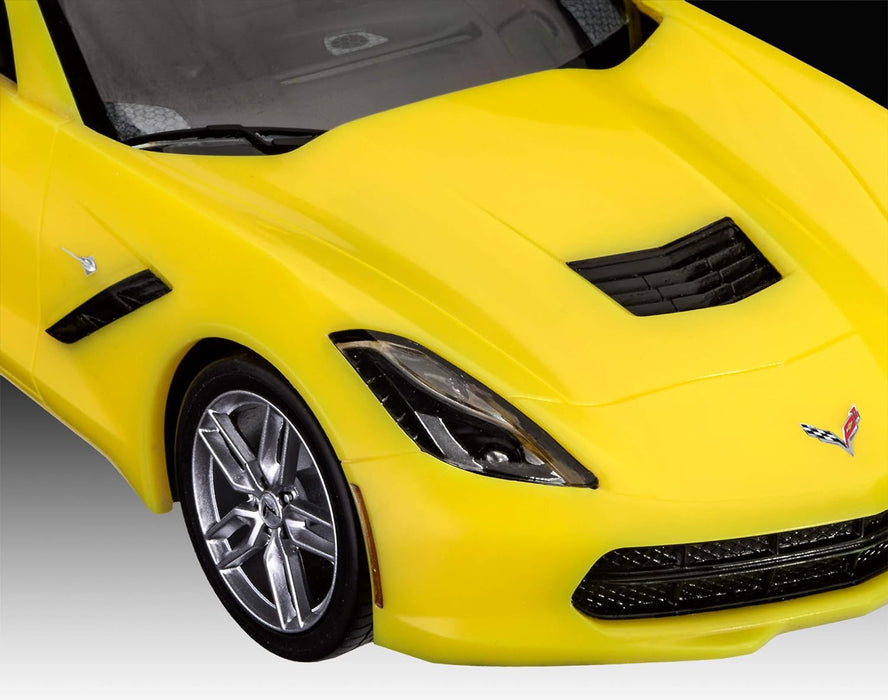 Revell Model Kit  - Corvette Stingray 2014  1:25  (Yellow)