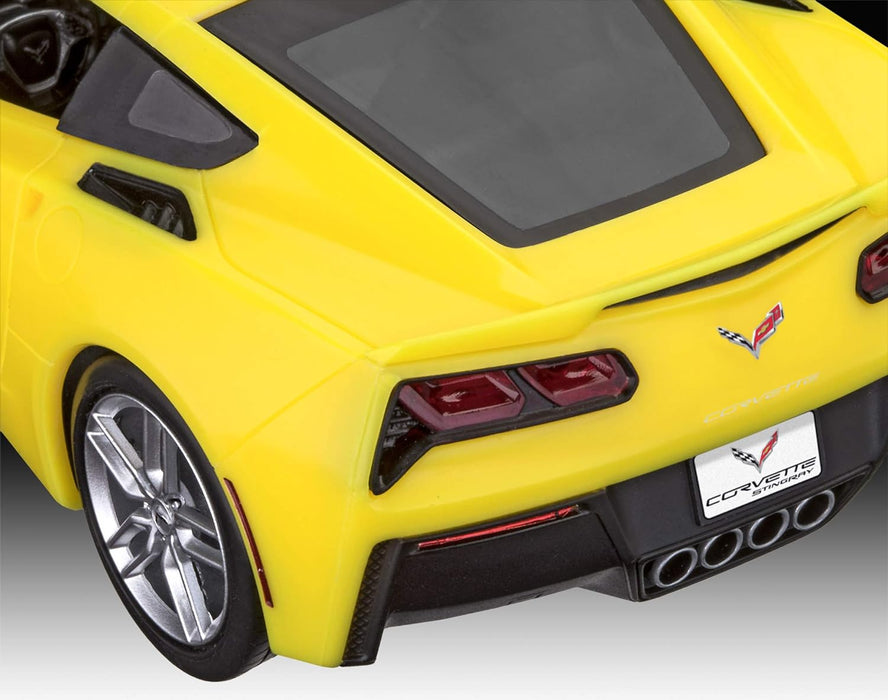 Revell Model Kit  - Corvette Stingray 2014  1:25  (Yellow)